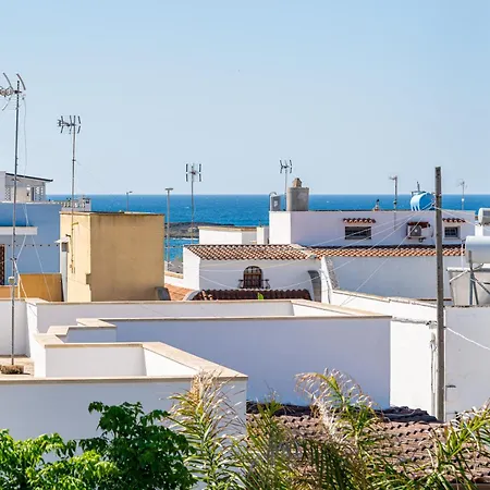住宿加早餐酒店 Punta Stilo 托雷圣乔万尼乌