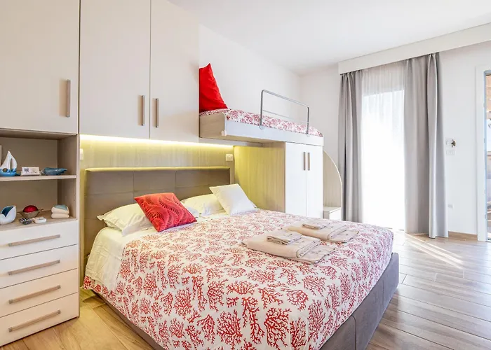 住宿加早餐酒店 Punta Stilo