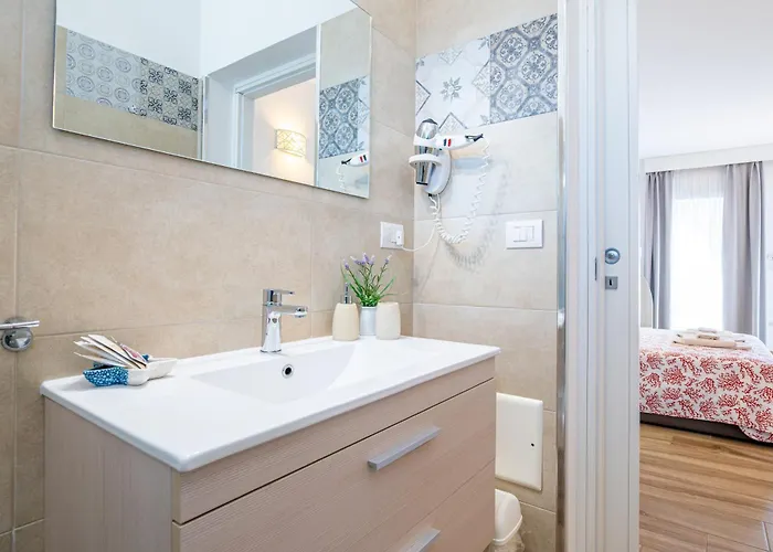 Punta Stilo 4* 托雷圣乔万尼乌