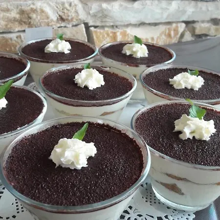 Alojamento de Acomodação e Pequeno-almoço Punta Stilo 4*