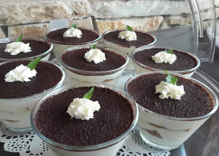 לינה וארוחת בוקר Punta Stilo 4*