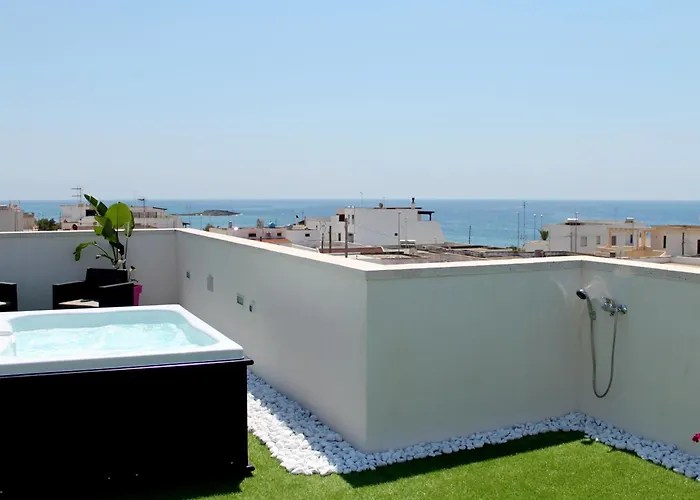 לינה וארוחת בוקר Punta Stilo טורה סן ג'ובאני אוג'נטו