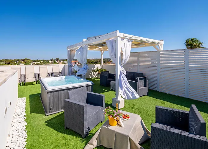 Punta Stilo טורה סן ג'ובאני אוג'נטו