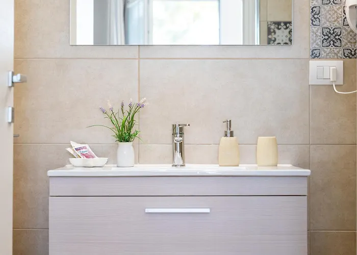 לינה וארוחת בוקר Punta Stilo